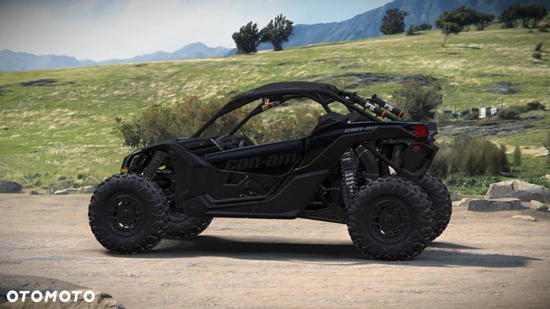 Can-Am Maverick - 7