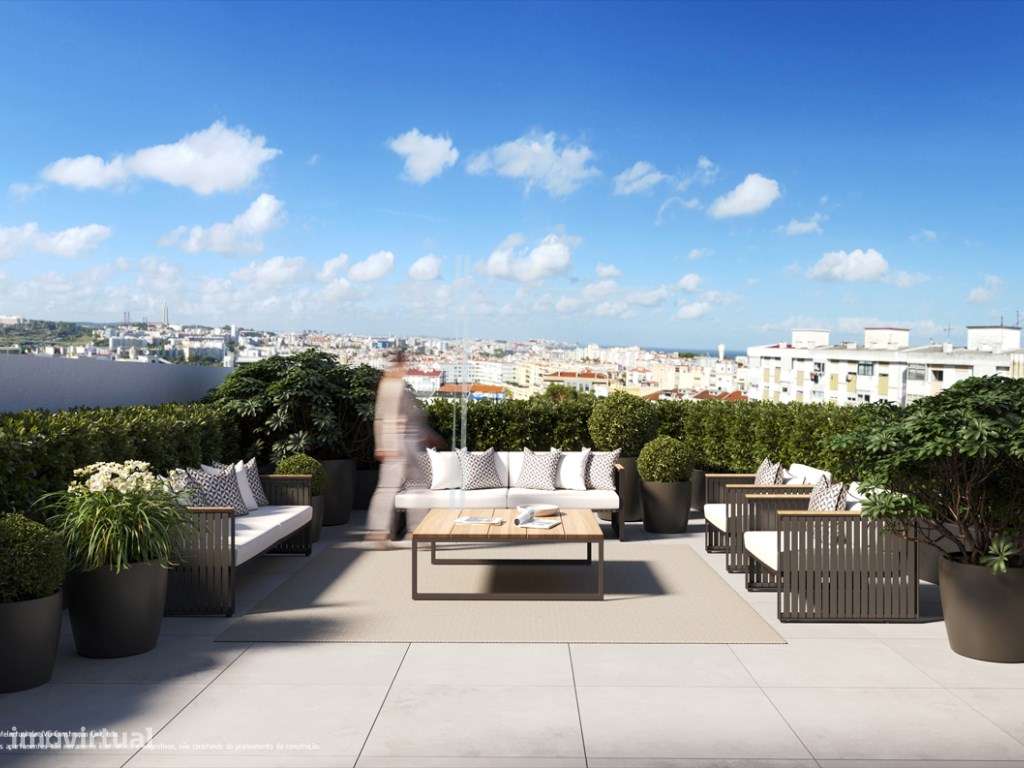 Apartamento T2 Duplex, com varanda e parqueamento - Feijó-9