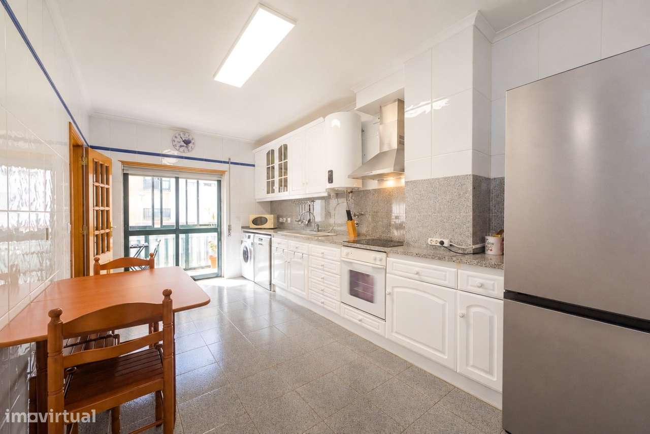 Apartamento T2 Venda em Queluz e Belas,Sintra-12