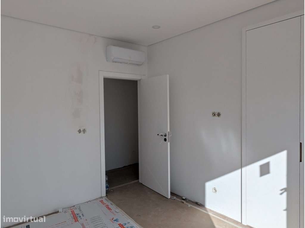 Moradia Isolada T4 Térrea a Venda No Pinhal do General-31