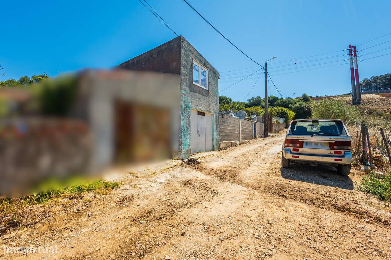 Manique de Cima | Prédio Urbano 255,5 m² | AUGI | Investimento-3