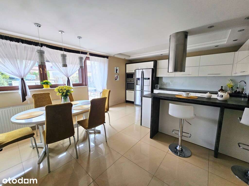 Na sprzedaż umeblowany dom/szereg Oława-2