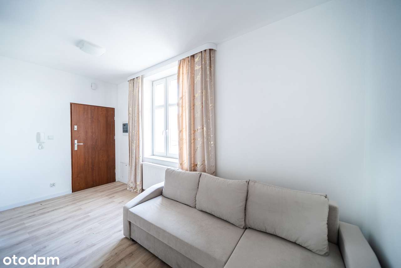 Wyjątkowe mieszkanie w samym sercu Namysłowa – gotowe do zamieszkania! - Pełny obrazek: 4/11