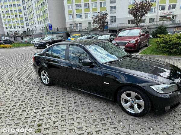 BMW Seria 3 320d Efficient Dynamics - 7