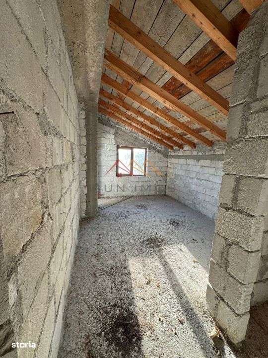 Vila S+P+E, priveliste deosebita, 6 camere, garaj, terasa, Cornu, PH-14