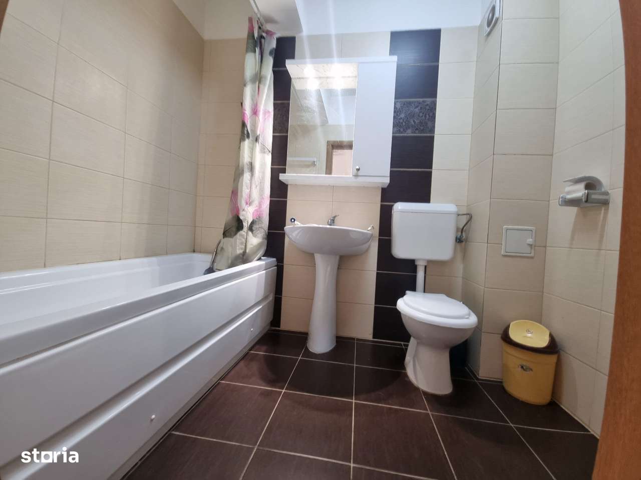 Apartament 2 camere decomandat, parcare, metrou Berceni 10 min - Imagine principală: 2/6