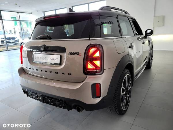 MINI Countryman Cooper S ALL4 John Cooper Works Trim - 23