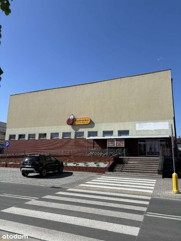 Duży lokal z parkingiem - Pełny obrazek: 1/20