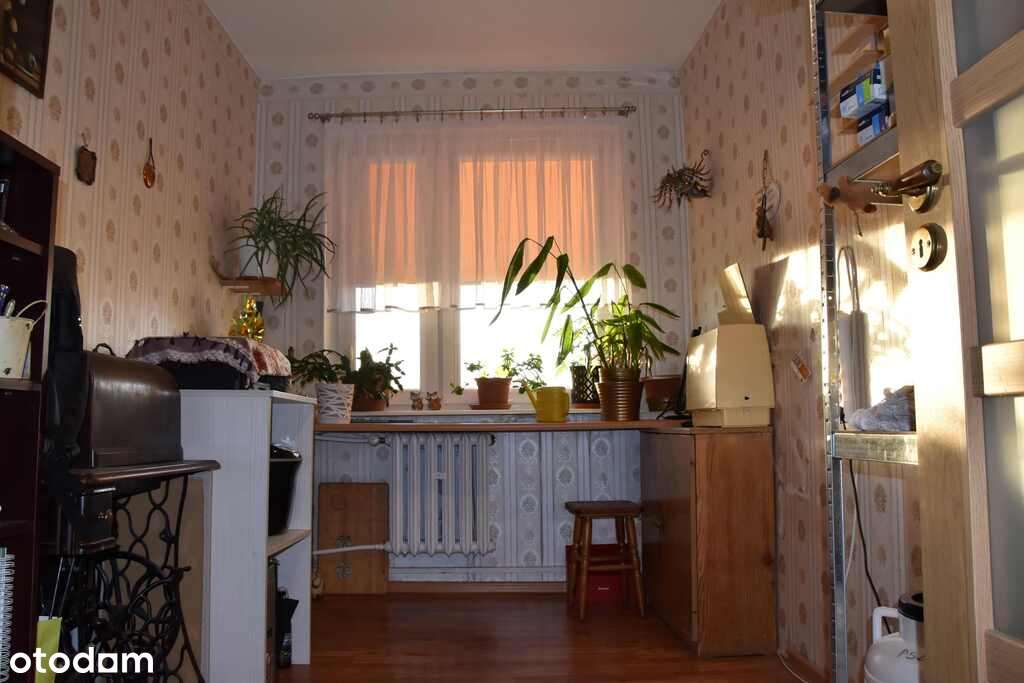 4 pokojowe mieszkanie-11