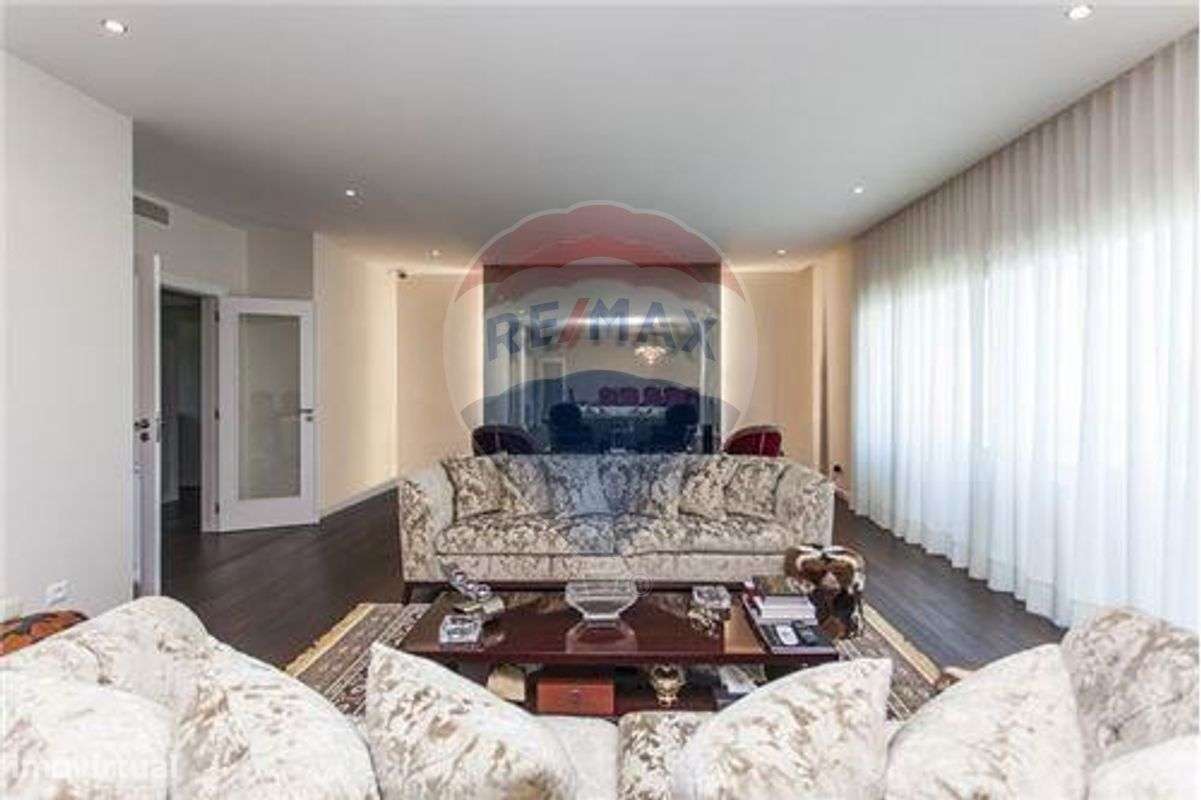 Apartamento T4 para venda - Grande imagem: 2/16