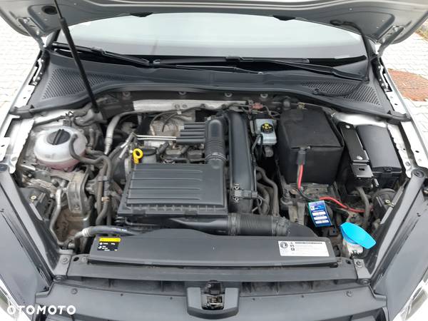Volkswagen Golf VII 1.2 TSI BMT Trendline - 12