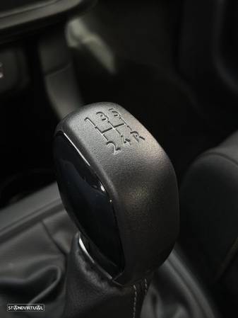 Citroën C3 1.2 PureTech Feel - 25