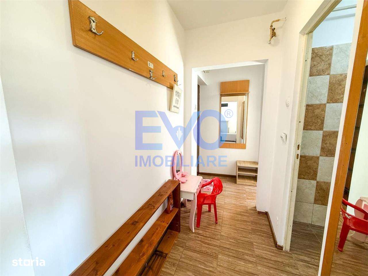 Apartament 3 camere, etajul 3, zona Tatarasi Liber-5