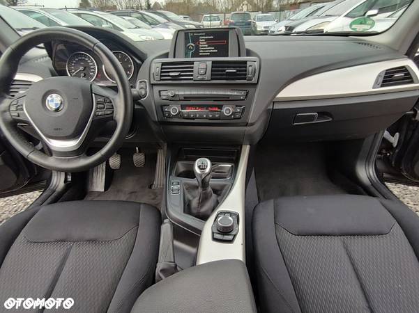 BMW Seria 1 116d Sport Line - 15