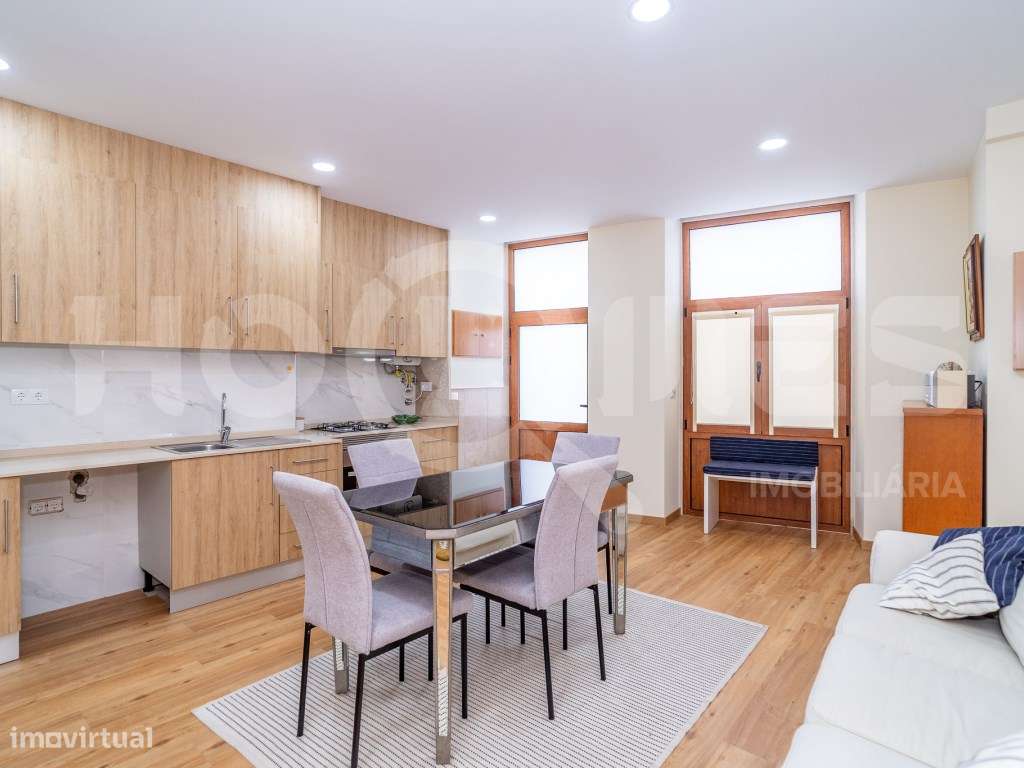 Moradia com 2 Apartamentos | Entradas Independentes | Rentabilidade... - Grande imagem: 5/35