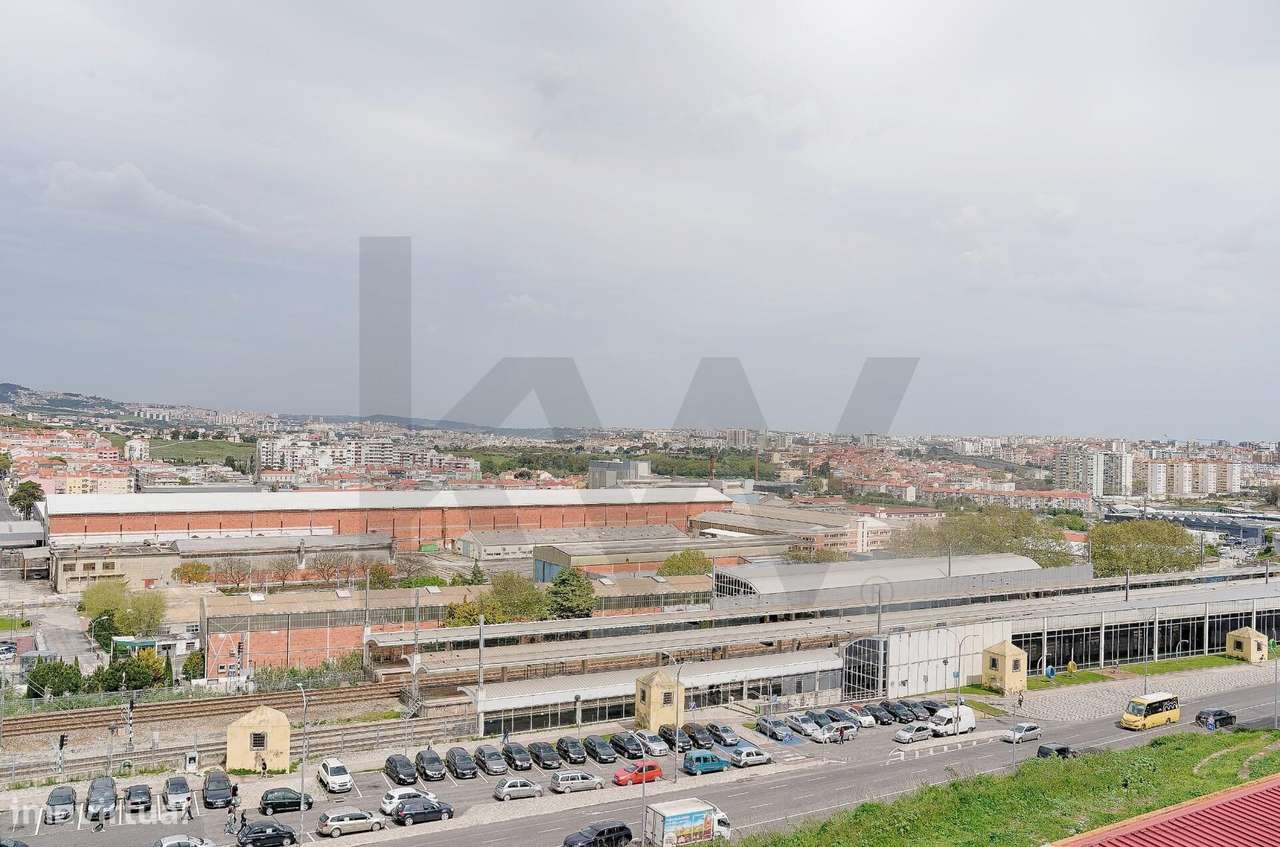 Apartamento T1 totalmente remodelado na Rua Vasco da Gama Fernandes --15