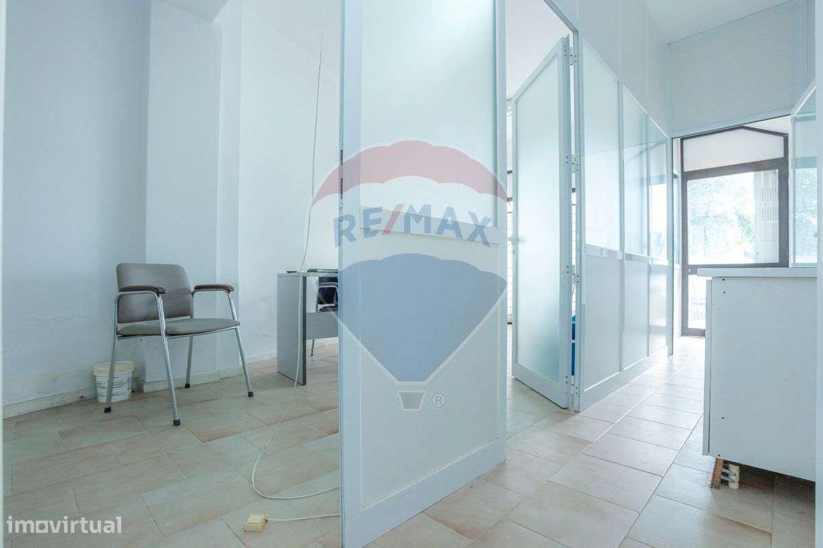 Loja  para arrendamento - Grande imagem: 4/23