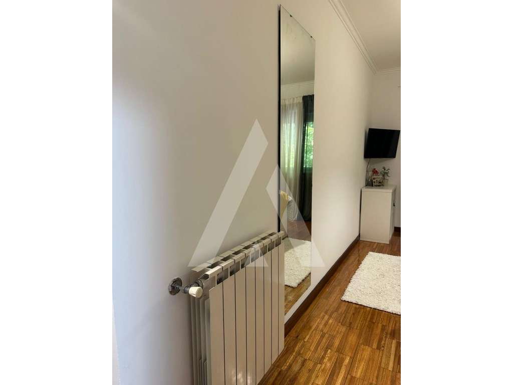 Apartamento T3 em São Roque-19