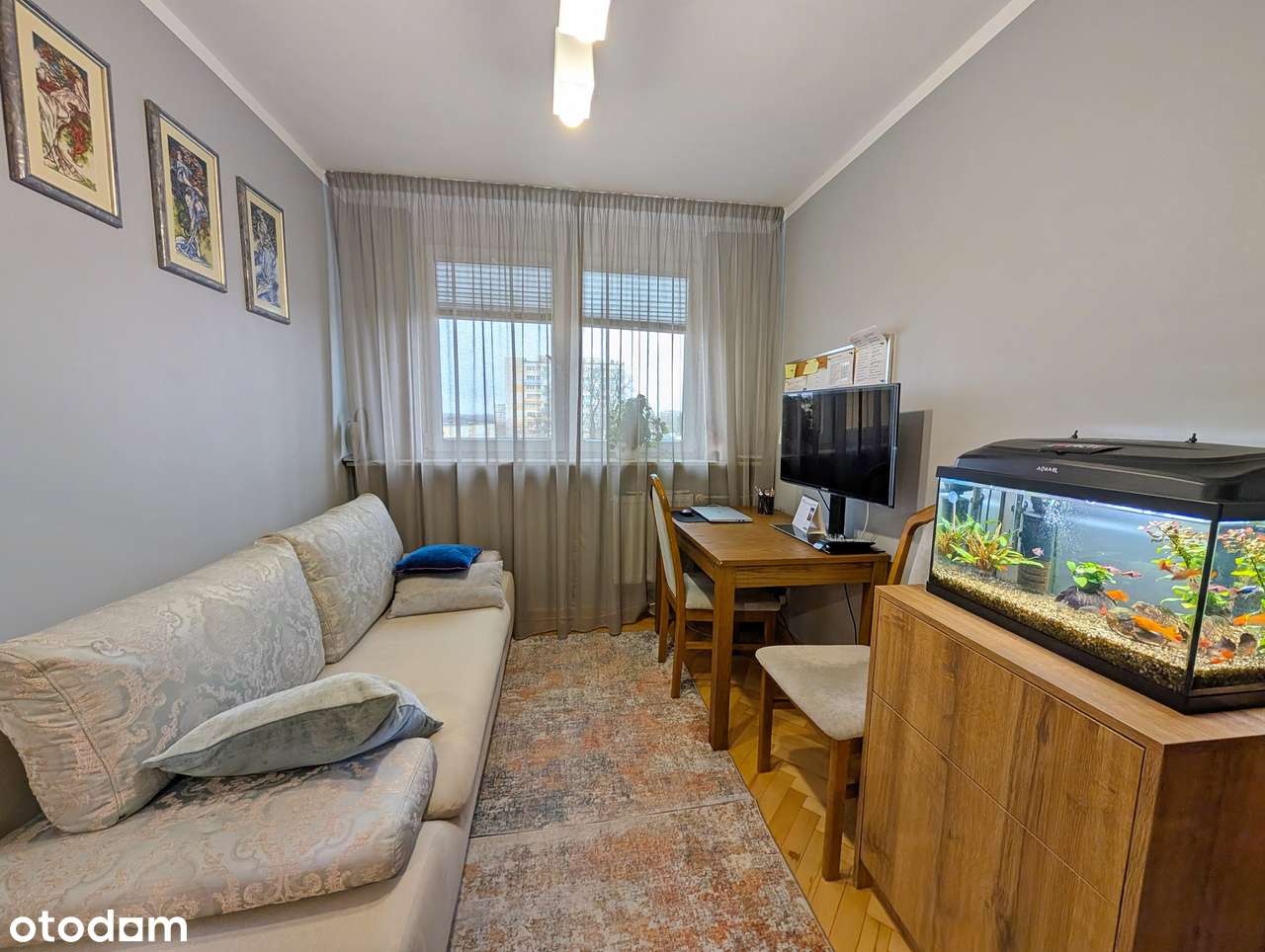 Czteropokojowe mieszkanie po remoncie i gotowe do zamieszkania-7