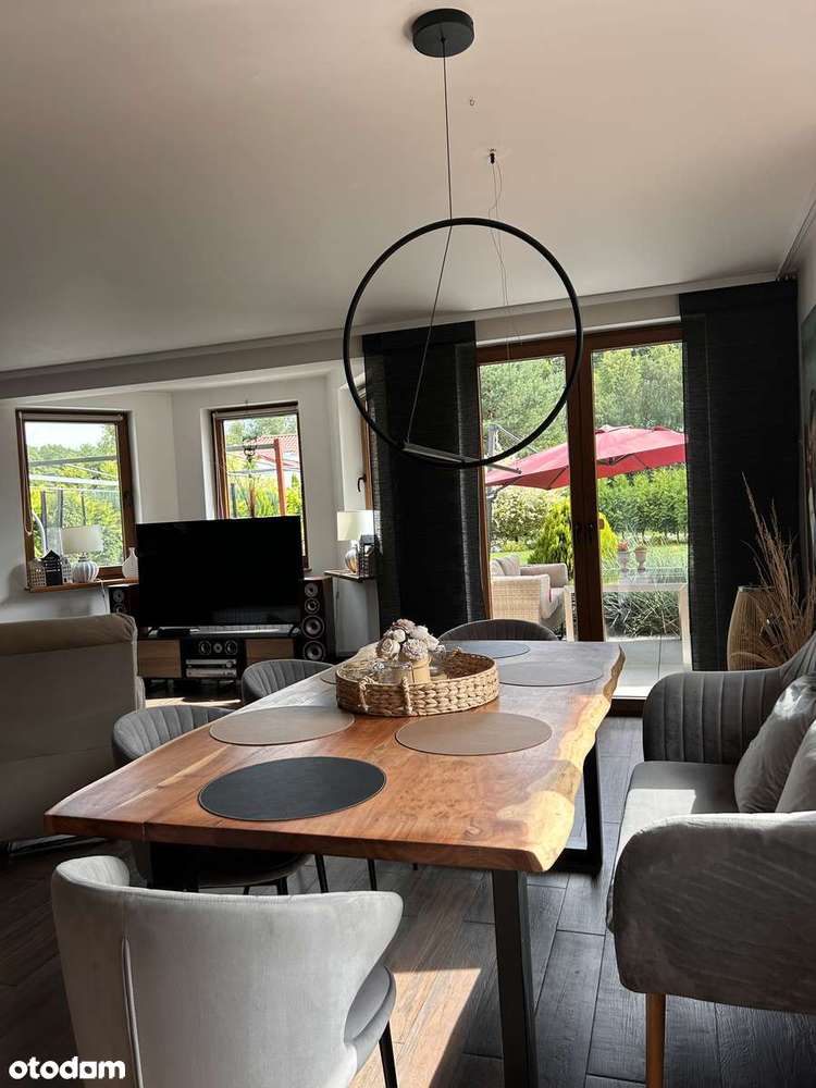 Przestronny dom z niezależnymi apartamentami pod wynajem - Pełny obrazek: 5/20