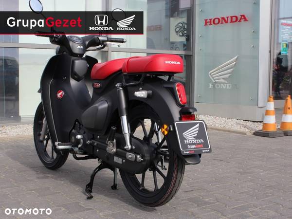 Honda C - 7