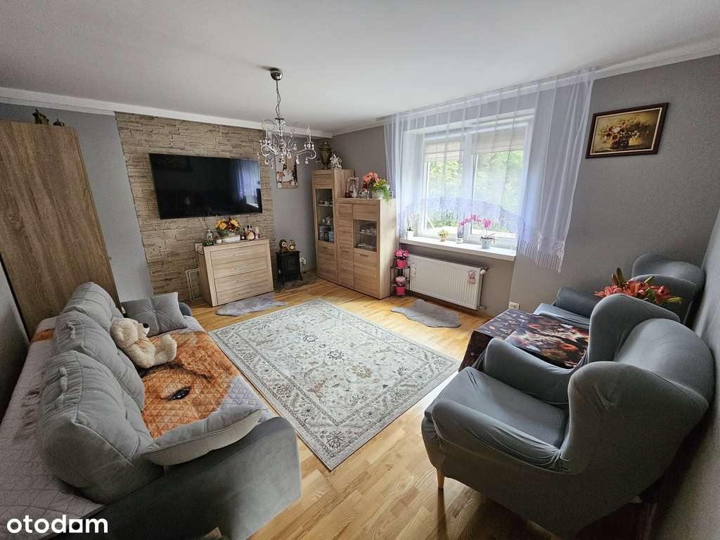 Rozkładowe, ustawne i jasne mieszkanie.-1