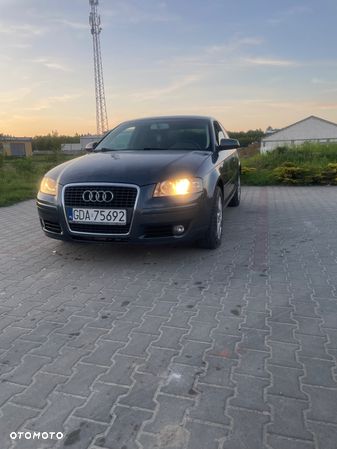 Audi A3 1.6 Attraction - 1