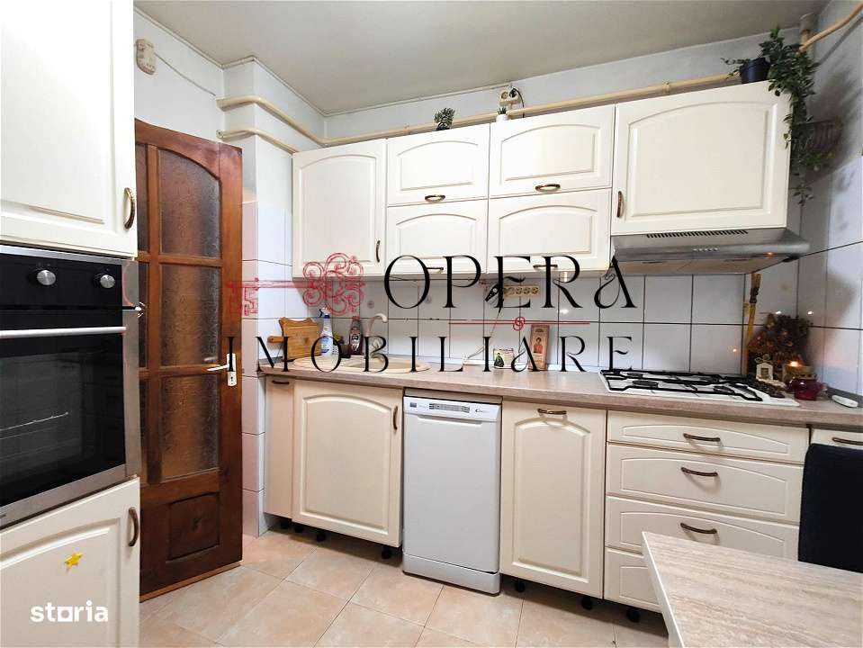 Apartament 4 camere, decomandat, de vanzare, zona Canta - Imagine principală: 1/9