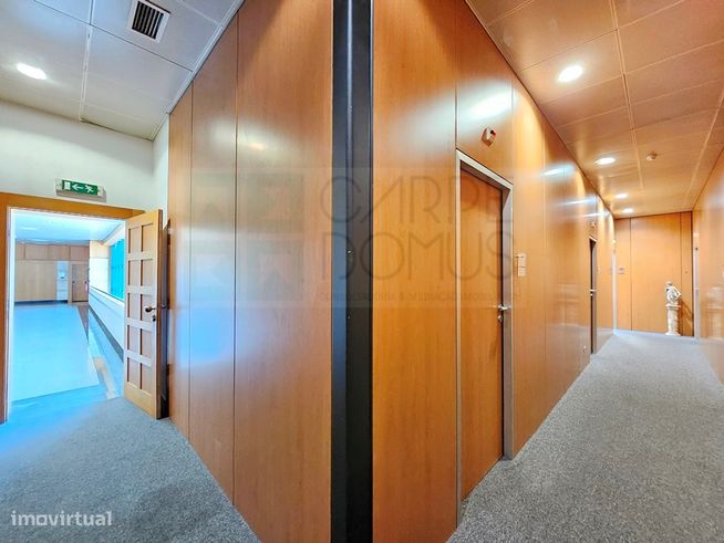 Escritórios com 780 m² na Quinta da Beloura-39