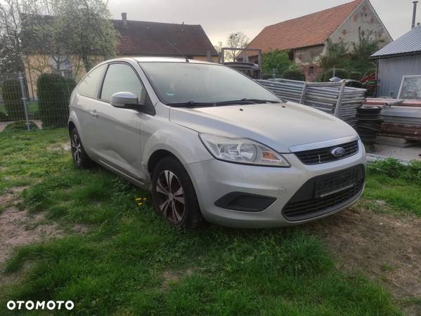 Ford Focus 1.6 Trend - 4