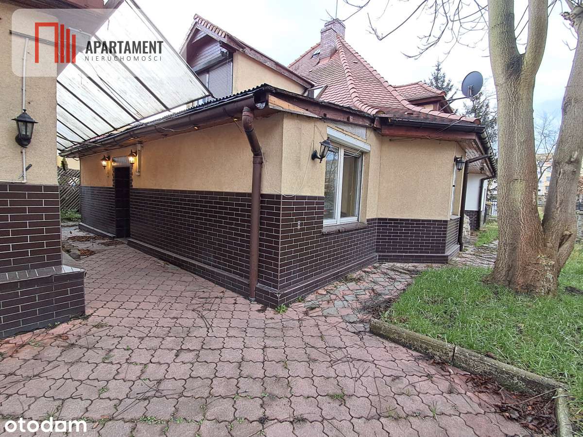 Przestronne mieszkanie z garażem!-6