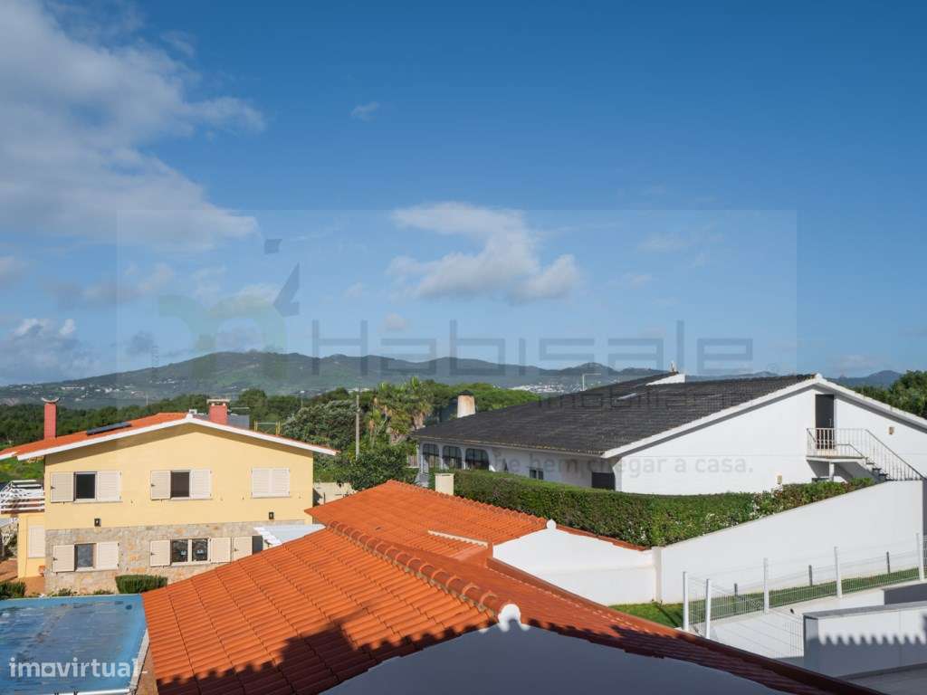 Moradia T3, situada em Areia Cascais, a curta distância da praia do...-33