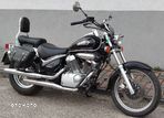 Suzuki Intruder - 3