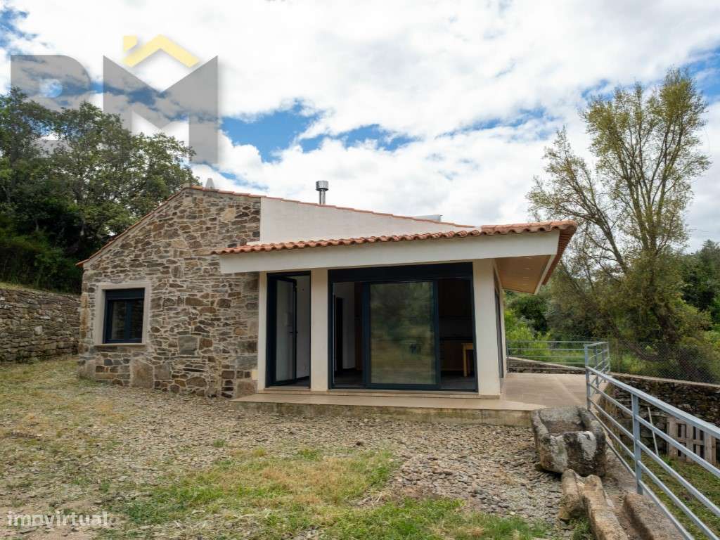 Moradia T2 com Terreno de 4.500m² - Proença-a-Velha | Totalmente Au... - Grande imagem: 3/25