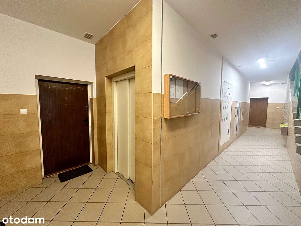 Nowoczesna kawalerka z balkonem, gotowa do wprowadzenia-7