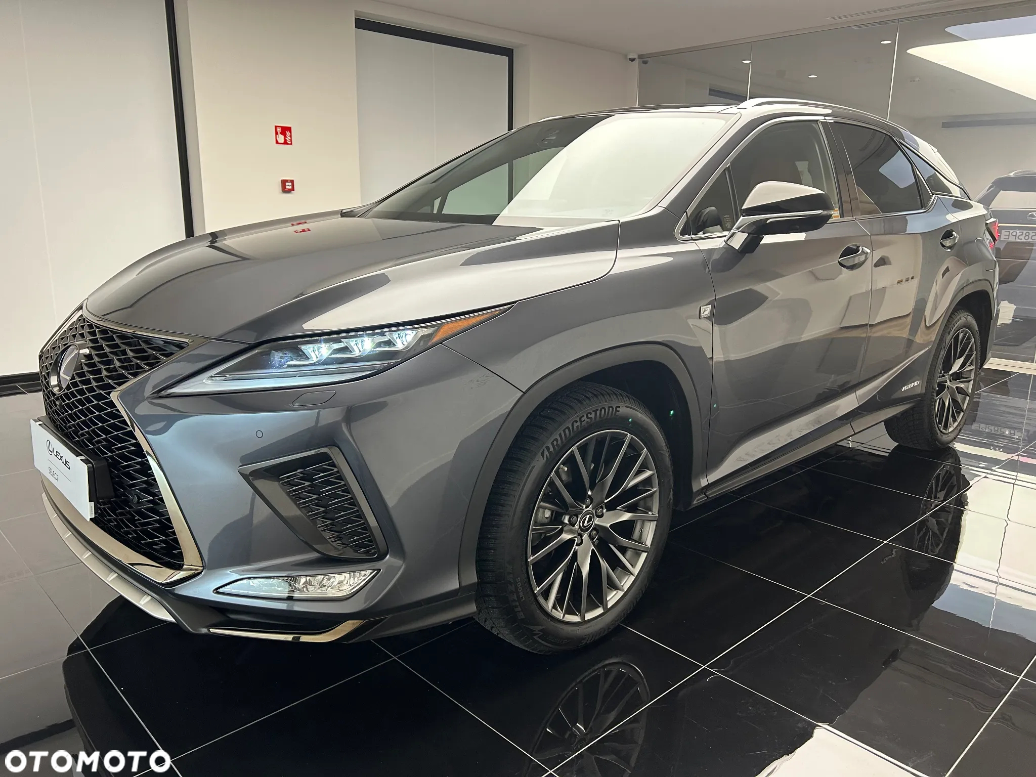 Lexus RX - 2