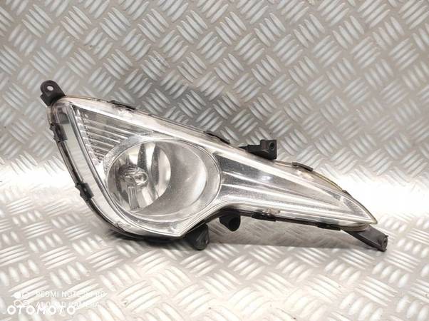 HALOGEN PRAWY PRZÓD HYUNDAI i40 92202-3Z010 - 1