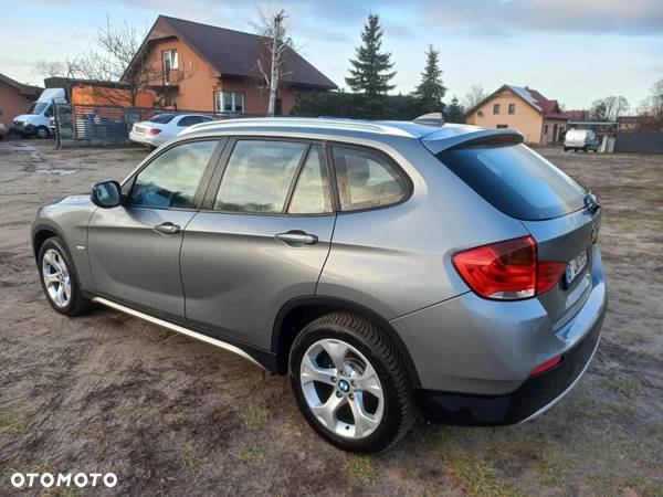 BMW X1 sDrive18i Sport Line - 6