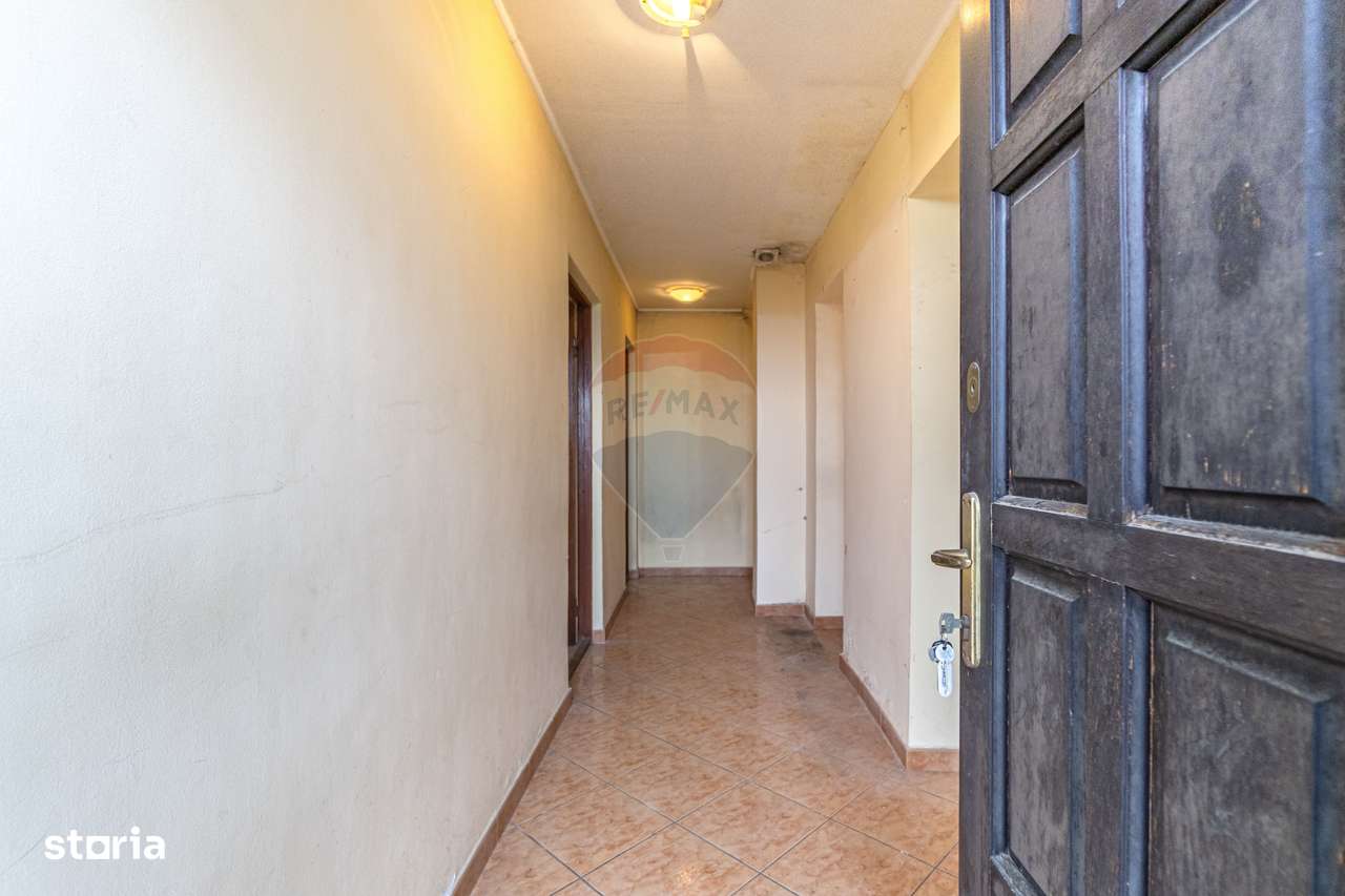 Casă individuală cu două unități locative. Zona Horia–Cloșca–Crișan-11