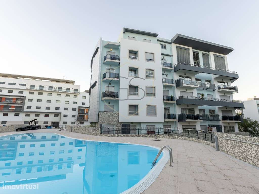 Exclusivo Duplex T4 com Piscina, Ginásio, Amplos Jardins, Parque In... - Grande imagem: 2/44