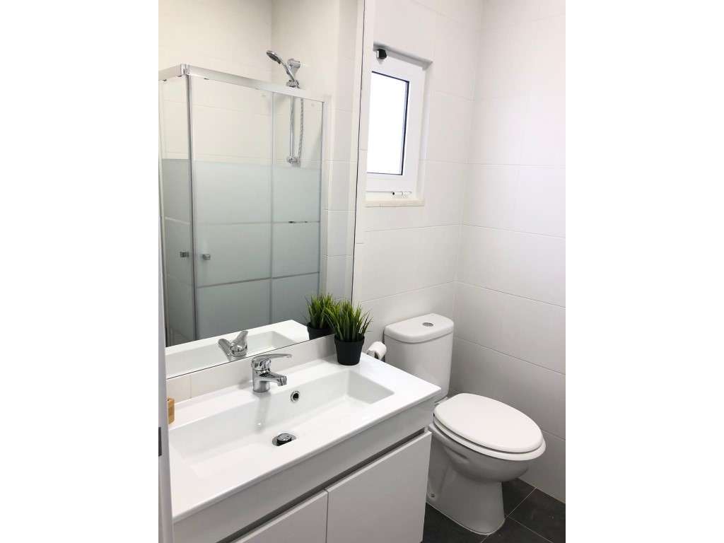 Excelente T1 totalmente renovado - Beato-5