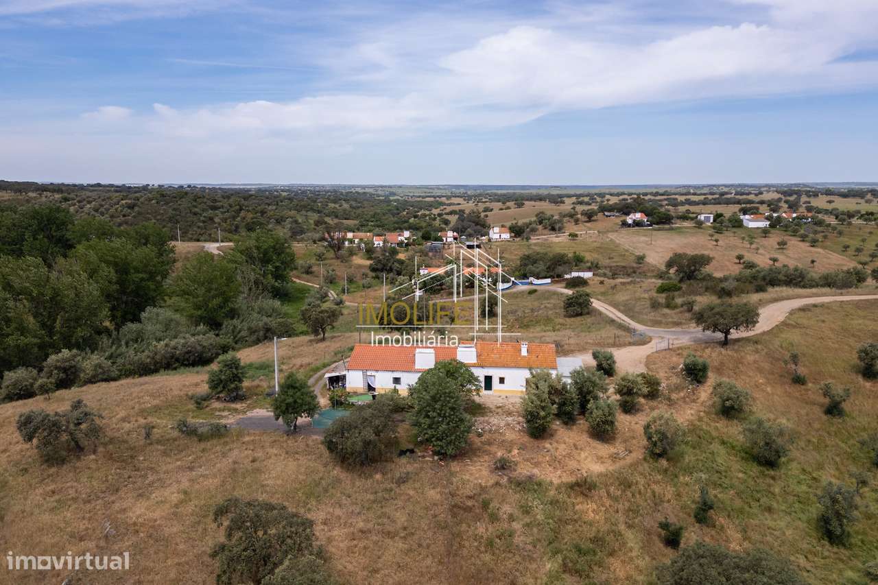 Monte das Parreiras com 2ha em Malarranha-24
