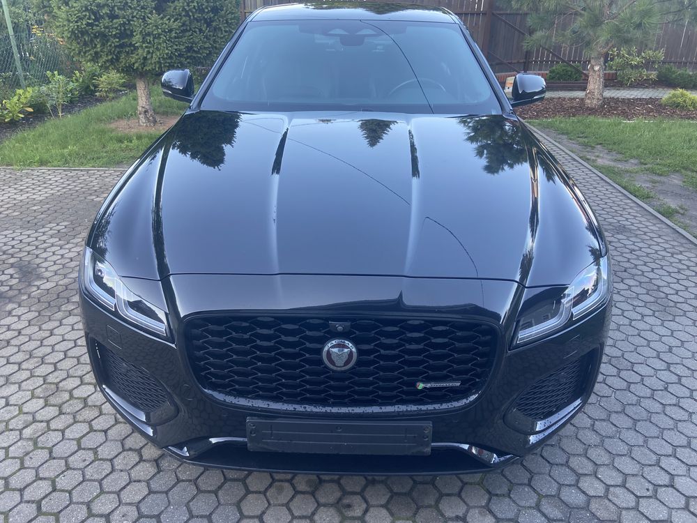Jaguar XF X260 (2015-) D200 R-Dynamic HSE 2021