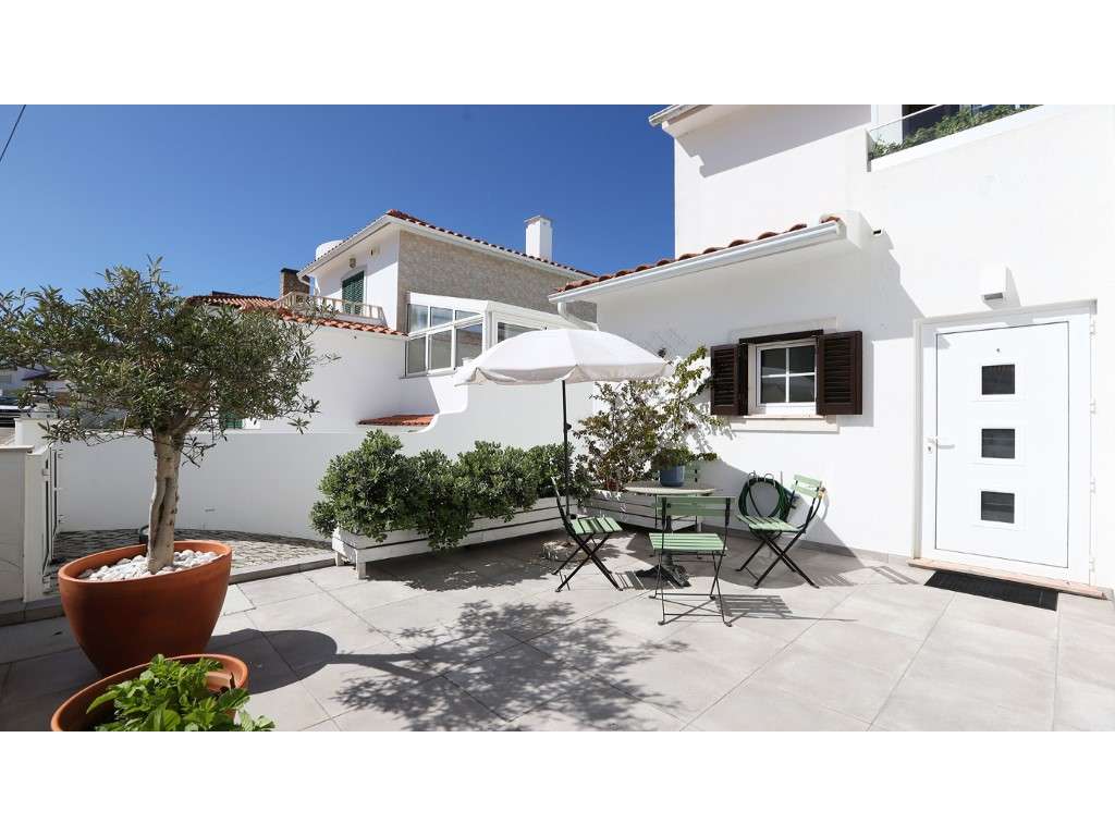 Moradia T3 no Sítio da Nazaré com Piscina Privada e Vista Mar Oport...-7