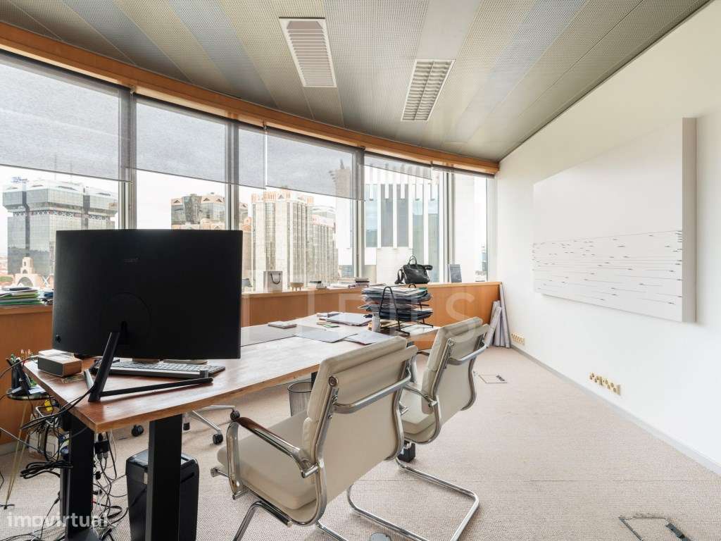 Escritórios para arrendar - Alto das Amoreiras, Lisboa - Grande imagem: 4/21