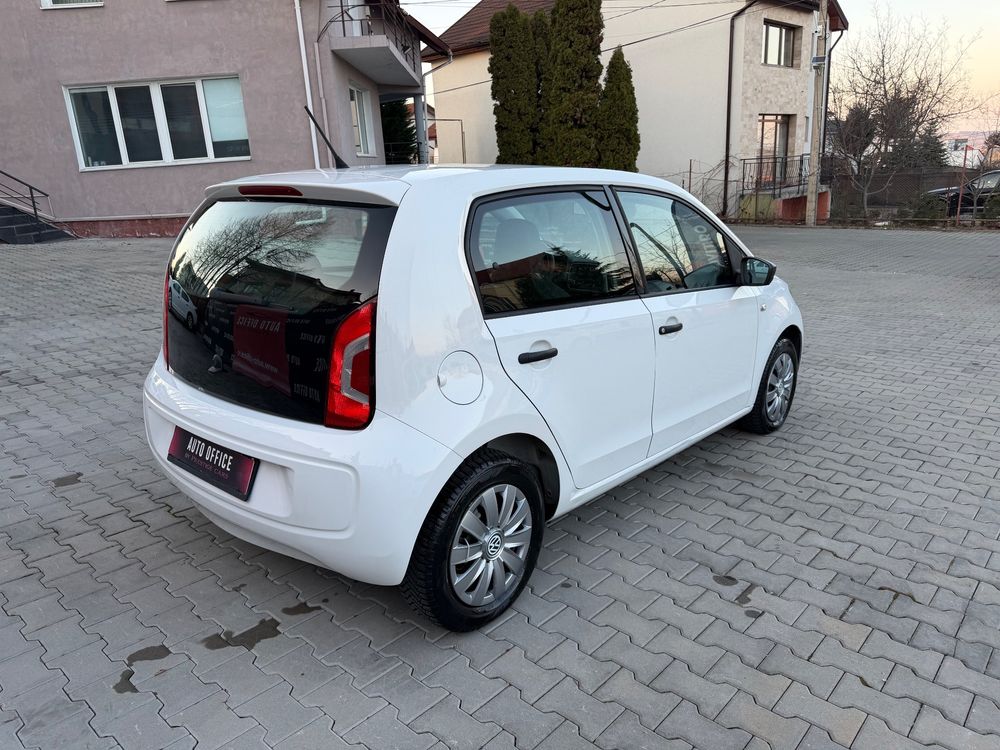 volkswagen up   1 0 move