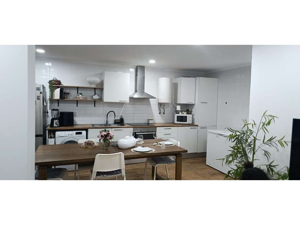 T2+1 Fontaínhas Renovado-8