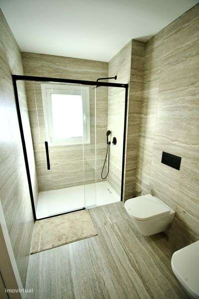 T4 Duplex Moderno em Condomínio Exclusivo com Piscina - Grande imagem: 5/12