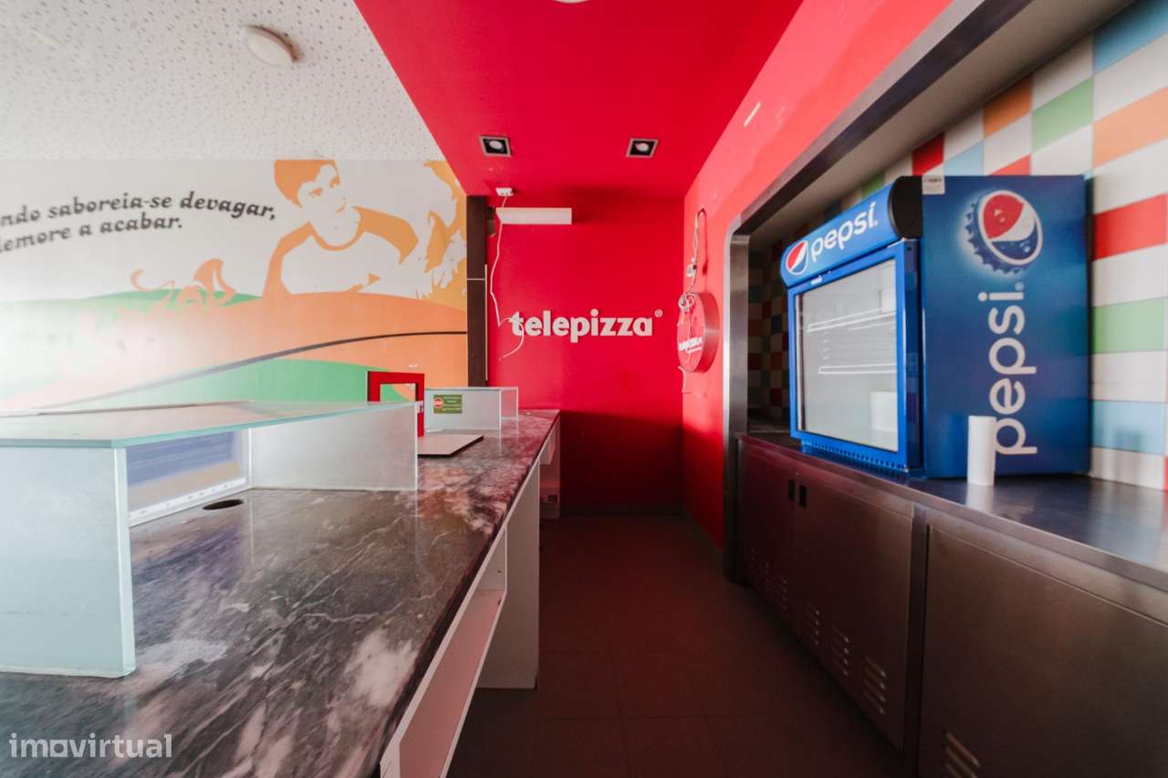 Espaço Comercial com Armazém | Abóboda - Grande imagem: 5/24