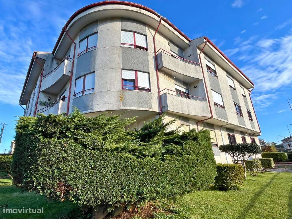 Apart. T2 Duplex Renovado | Oliveira do Douro, V.N. de Gaia-7